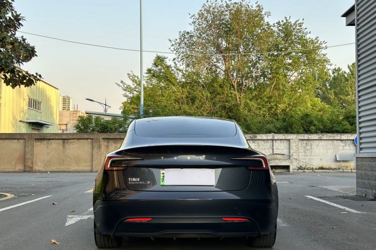 Used Tesla Model 3 2023 Rear-Wheel-Drive Version Exterior 8
