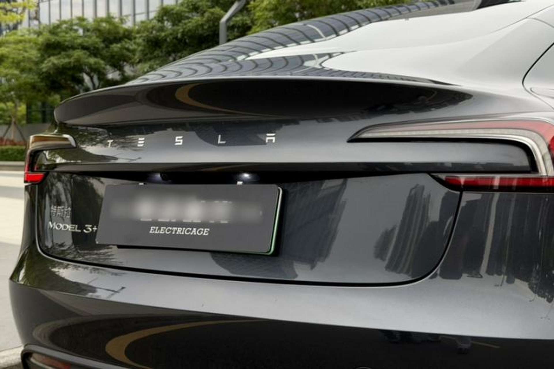 Used Tesla Model 3 2023 Long-Range All-Wheel-Drive Version Exterior 9