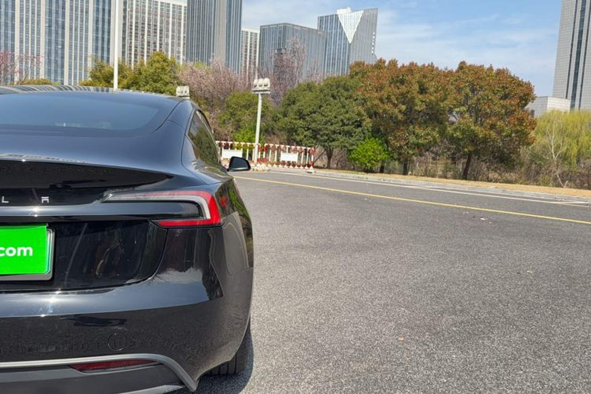 Used Tesla Model 3 2023 Rear-Wheel-Drive Version Exterior 9