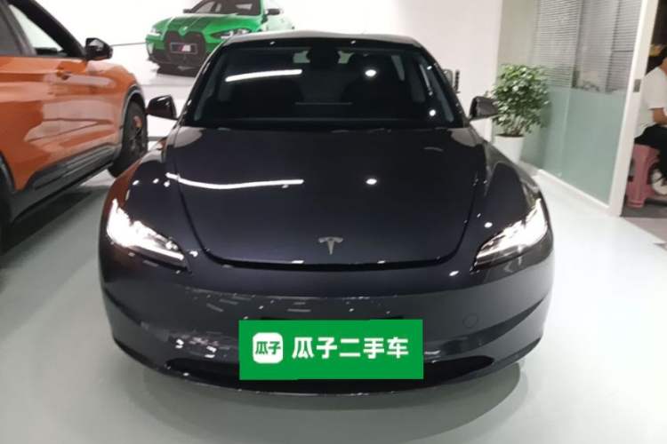Used Tesla Model 3 2023 Long-Range All-Wheel-Drive Version Front