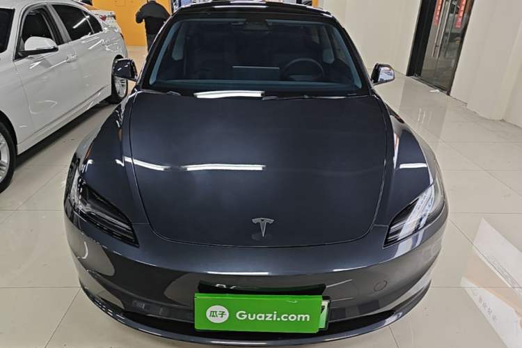Used Tesla Model 3 2023 Rear-Wheel-Drive Version Front