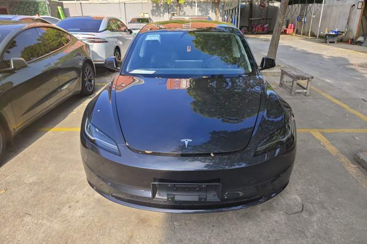 Used Tesla Model 3 2023 Rear-Wheel-Drive Version Front