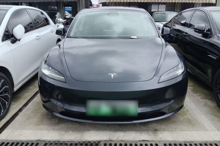 Used Tesla Model 3 2023 Rear-Wheel-Drive Version Front