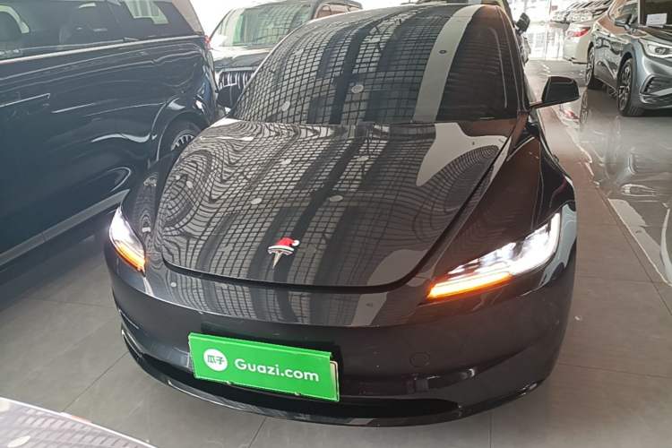 Used Tesla Model 3 2023 Rear-Wheel-Drive Version Front