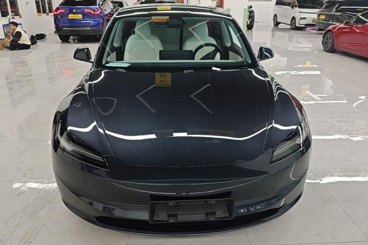 Used Tesla Model 3 2023 Long-Range All-Wheel-Drive Version Front