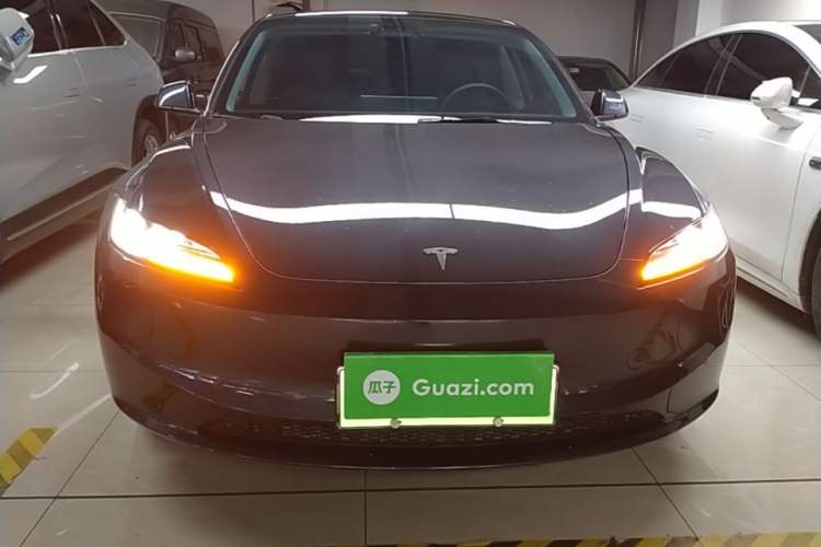 Used Tesla Model 3 2023 Rear-Wheel-Drive Version Front