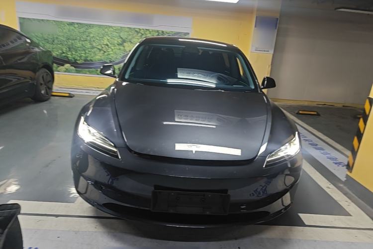 Used Tesla Model 3 2023 Rear-Wheel-Drive Version Front