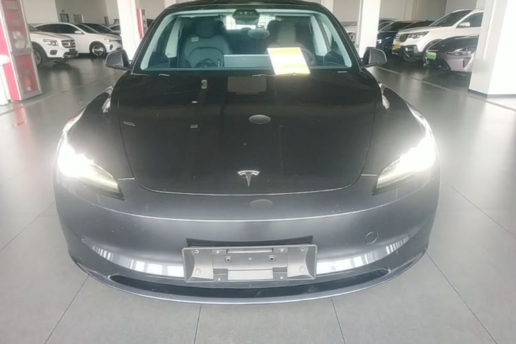 Used Tesla Model 3 2023 Long-Range All-Wheel-Drive Version Front