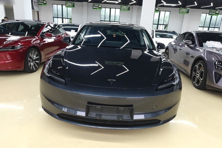 Used Tesla Model 3 2023 Rear-Wheel-Drive Version Front