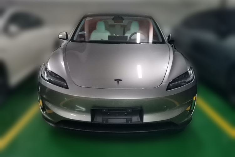 Used Tesla Model 3 2023 Rear-Wheel-Drive Version Front