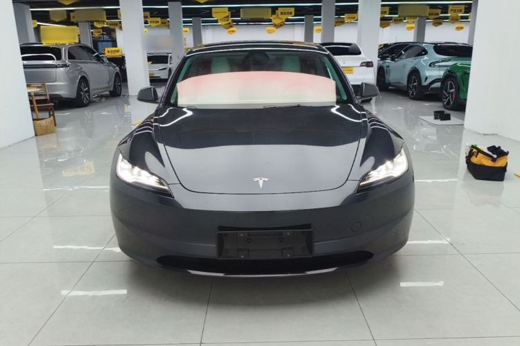 Used Tesla Model 3 2023 Long-Range All-Wheel-Drive Version Front
