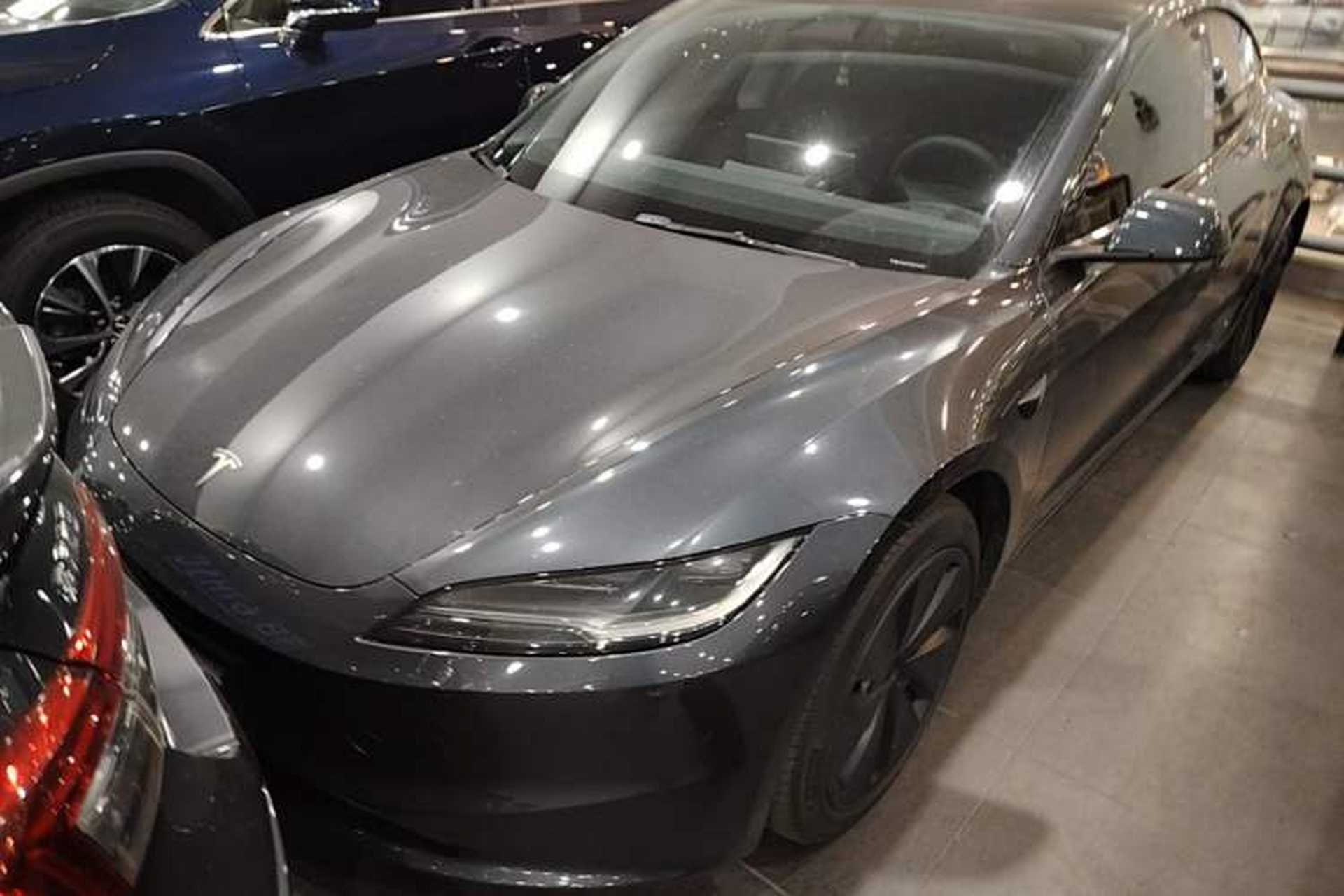 Used Tesla Model 3 2023 Rear-Wheel-Drive Version Front Left 45 Deg