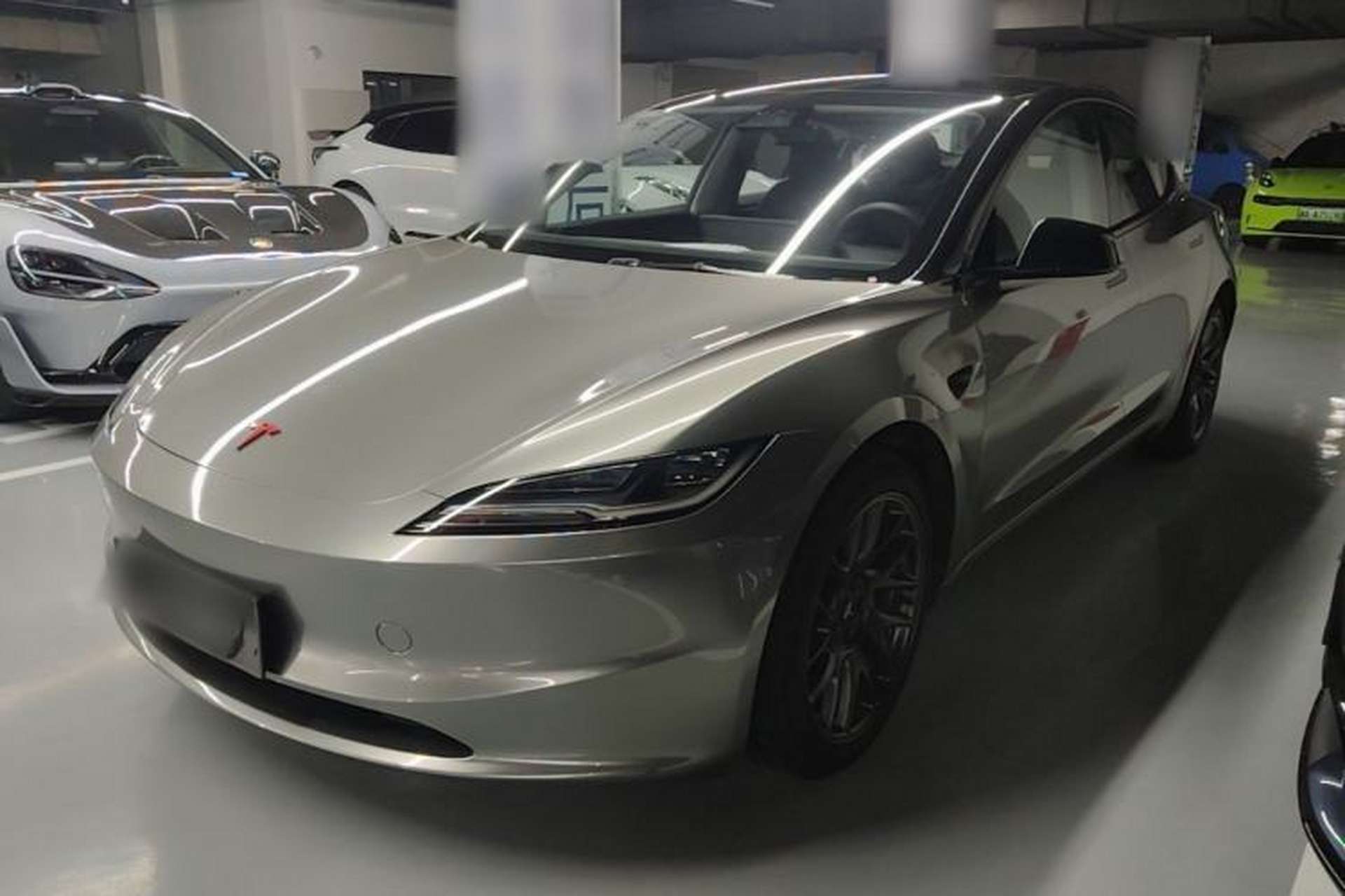 Used Tesla Model 3 2023 Long-Range All-Wheel-Drive Version Front Left 45 Deg