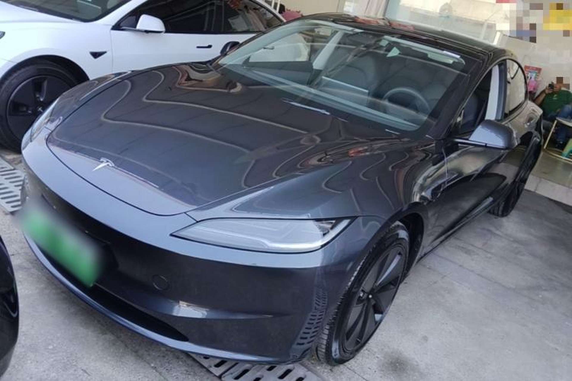 Used Tesla Model 3 2023 Rear-Wheel-Drive Version Front Left 45 Deg