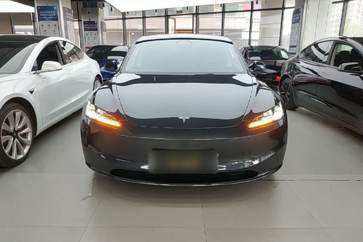 Used Tesla Model 3 2023 Rear-Wheel-Drive Version Front