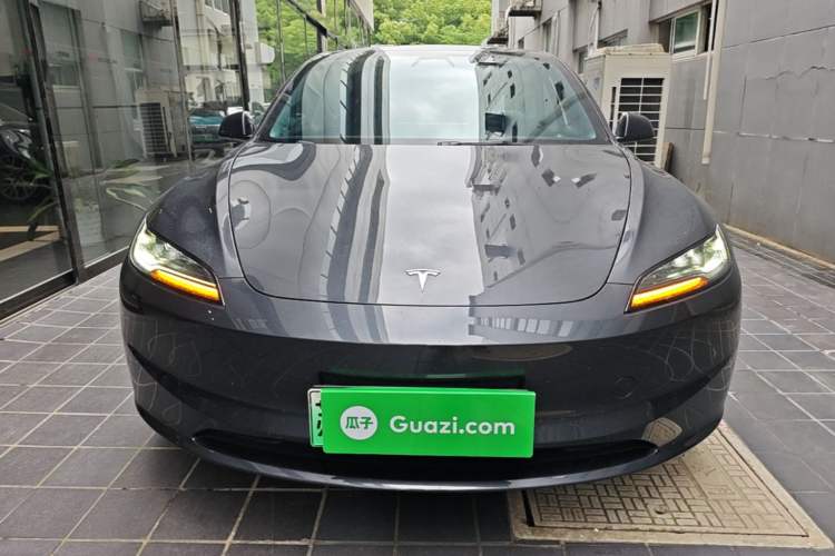 Used Tesla Model 3 2023 Rear-Wheel-Drive Version Front