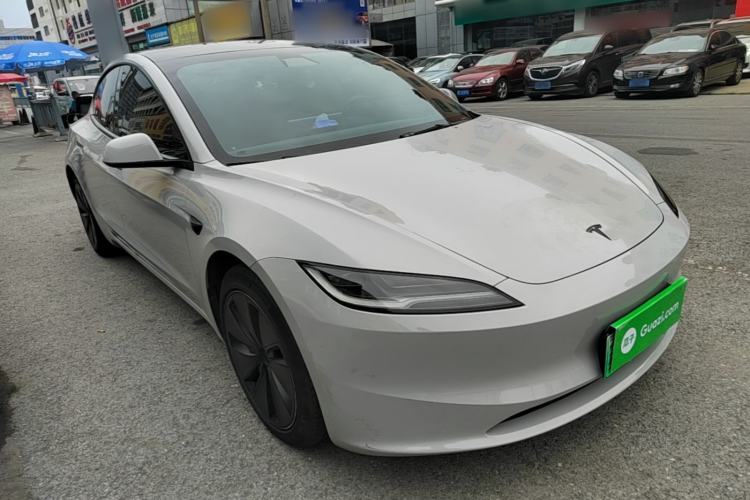 Used Tesla Model 3 2023 Long-Range All-Wheel-Drive Version Front Right 45 Deg