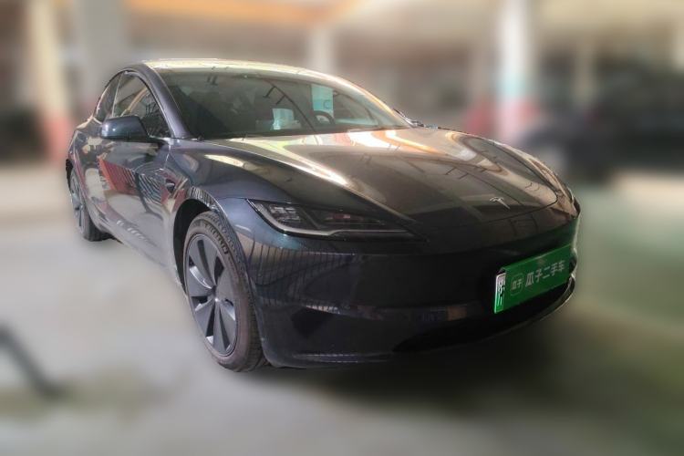 Used Tesla Model 3 2023 Long-Range All-Wheel-Drive Version Front Right 45 Deg