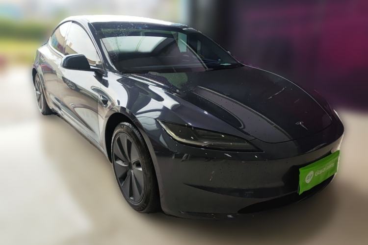 Used Tesla Model 3 2023 Rear-Wheel-Drive Version Front Right 45 Deg