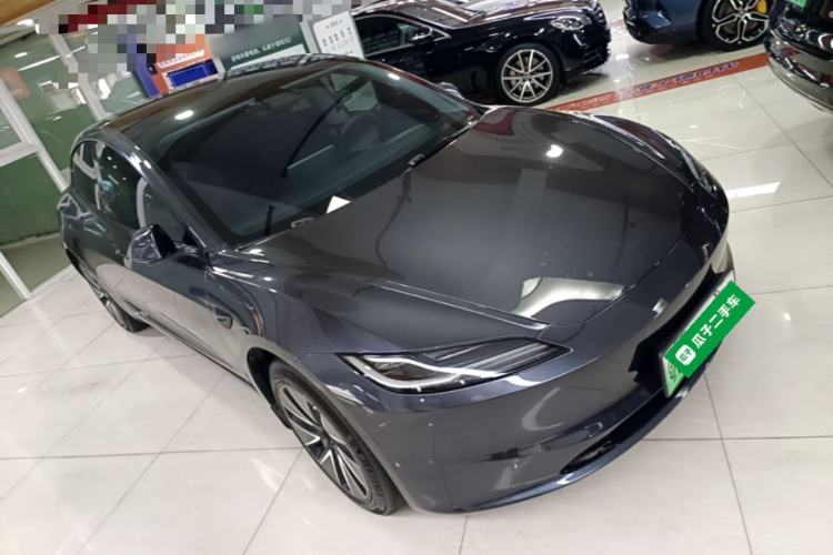 Used Tesla Model 3 2023 Rear-Wheel-Drive Version Front Right 45 Deg