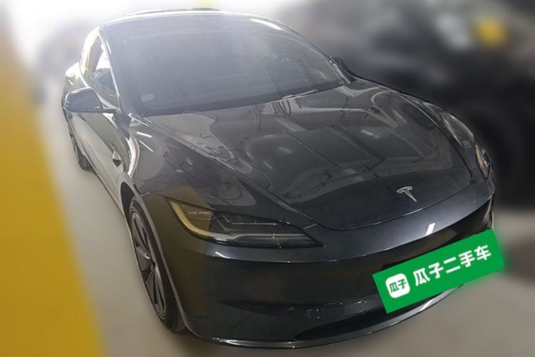 Used Tesla Model 3 2023 Rear-Wheel-Drive Version Front Right 45 Deg