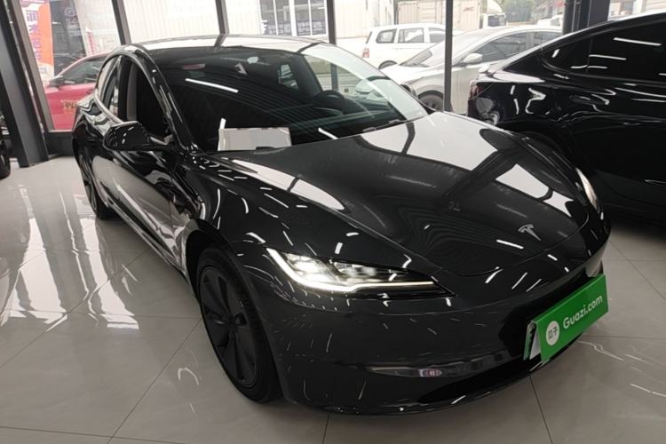 Used Tesla Model 3 2023 Rear-Wheel-Drive Version Front Right 45 Deg