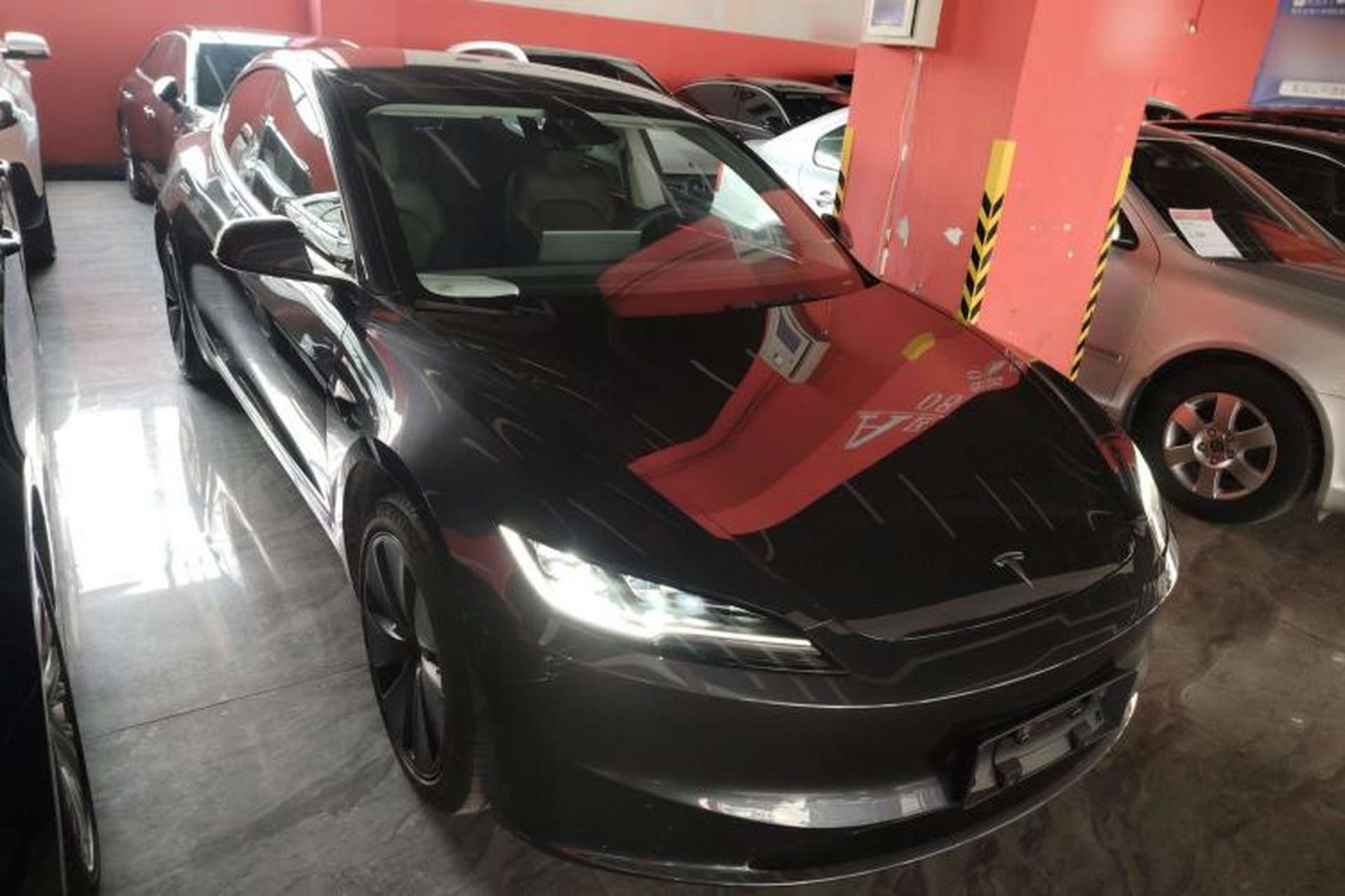 Used Tesla Model 3 2023 Long-Range All-Wheel-Drive Version Front Right 45 Deg