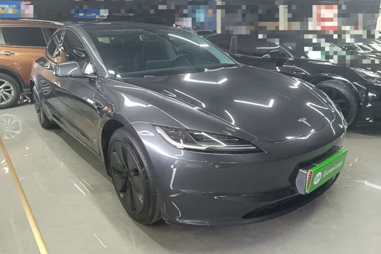 Used Tesla Model 3 2023 Rear-Wheel-Drive Version Front Right 45 Deg