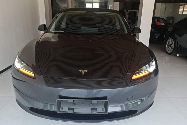 Used Tesla Model 3 2023 Rear-Wheel-Drive Version Front