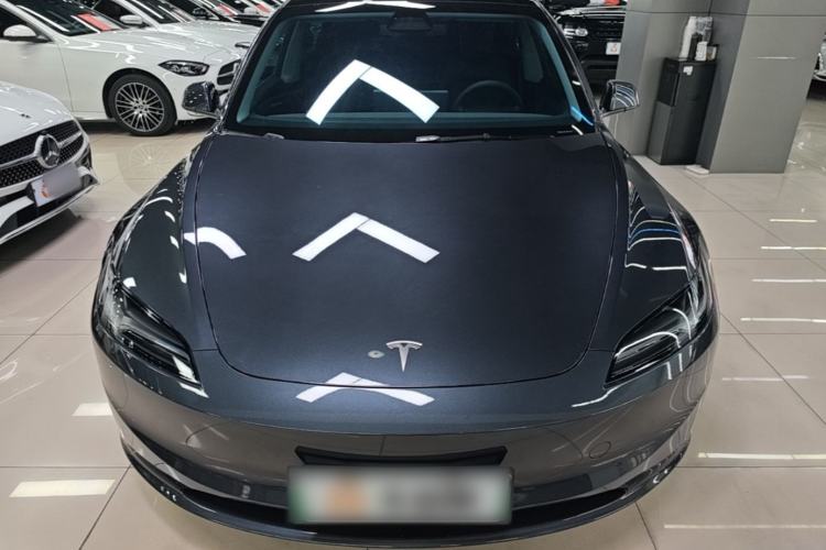 Used Tesla Model 3 2023 Long-Range All-Wheel-Drive Version Front