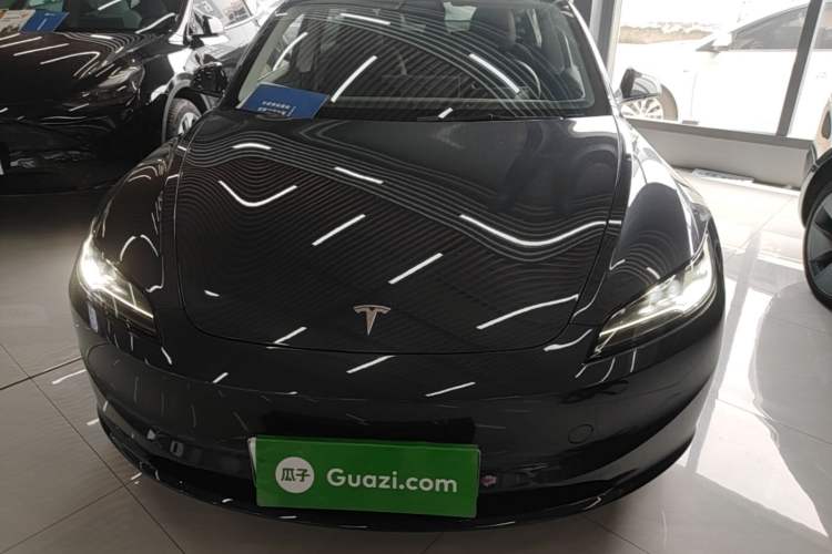 Used Tesla Model 3 2023 Rear-Wheel-Drive Version Front