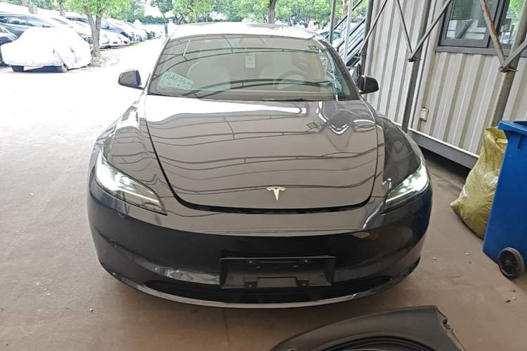 Used Tesla Model 3 2023 Rear-Wheel-Drive Version Front