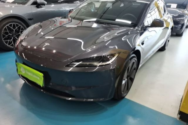 Used Tesla Model 3 2023 Rear-Wheel-Drive Version