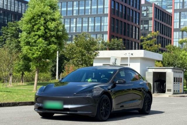 Used Tesla Model 3 2023 Rear-Wheel-Drive Version