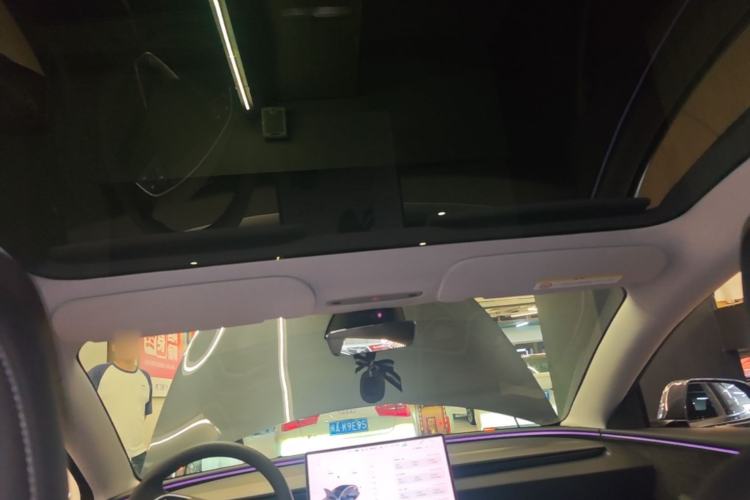 Used Tesla Model 3 2023 Long-Range All-Wheel-Drive Version Headliner