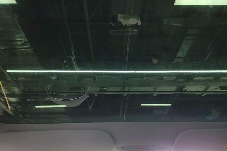 Used Tesla Model 3 2023 Rear-Wheel-Drive Version Headliner