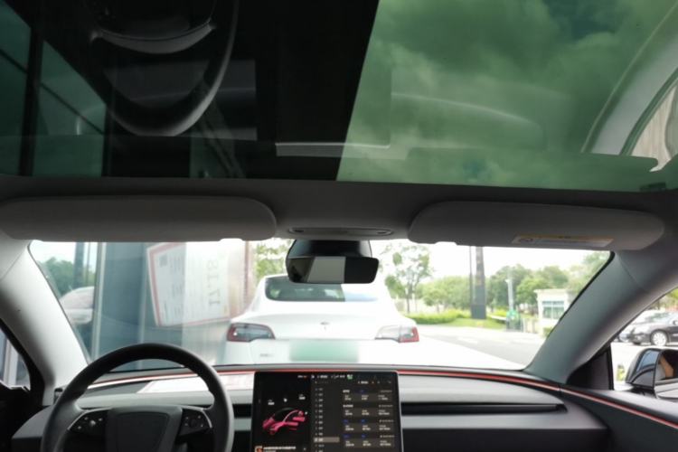Used Tesla Model 3 2023 Rear-Wheel-Drive Version Headliner