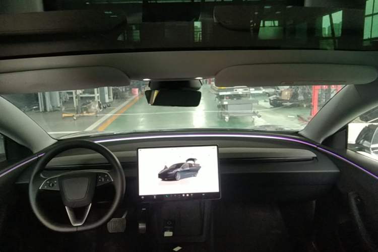Used Tesla Model 3 2023 Rear-Wheel-Drive Version Headliner