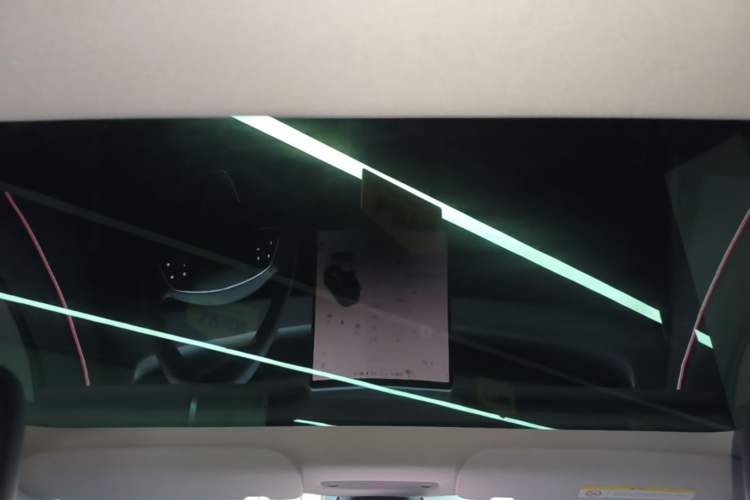 Used Tesla Model 3 2023 Rear-Wheel-Drive Version Headliner