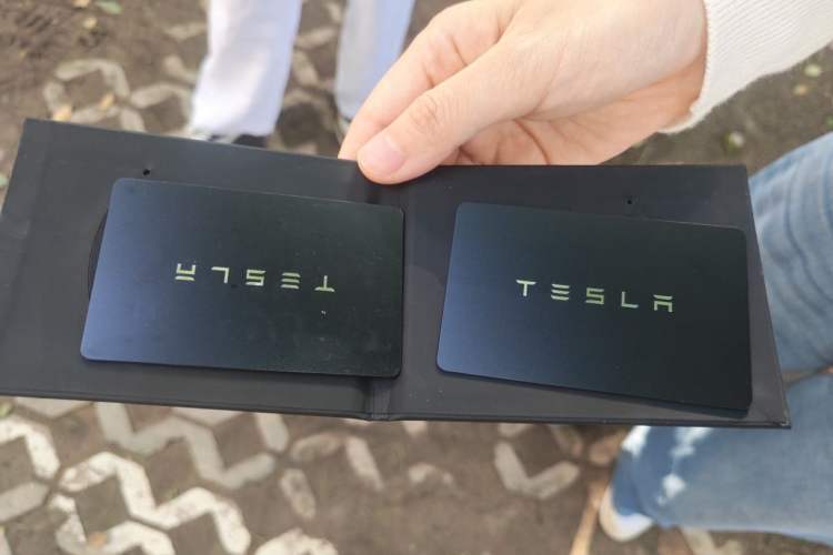 Used Tesla Model 3 2023 Long-Range All-Wheel-Drive Version Interior 1