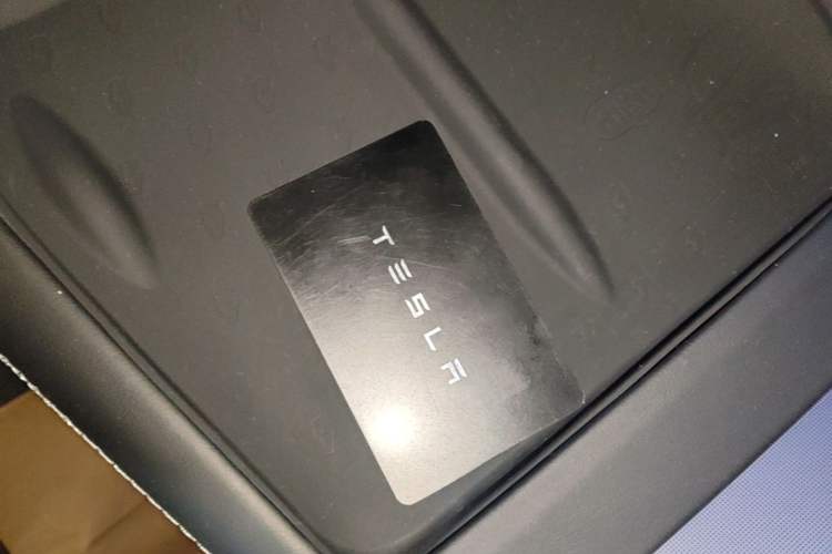 Used Tesla Model 3 2023 Long-Range All-Wheel-Drive Version Interior 1