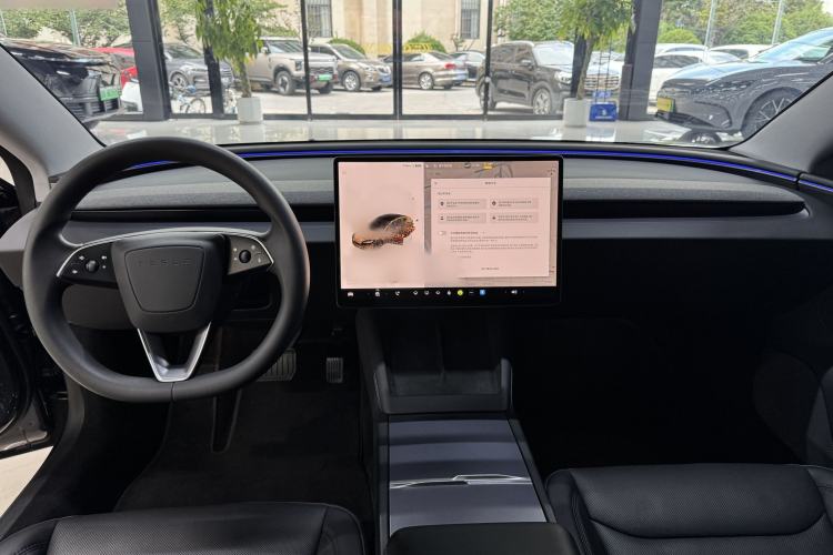 Used Tesla Model 3 2023 Long-Range All-Wheel-Drive Version Interior 2