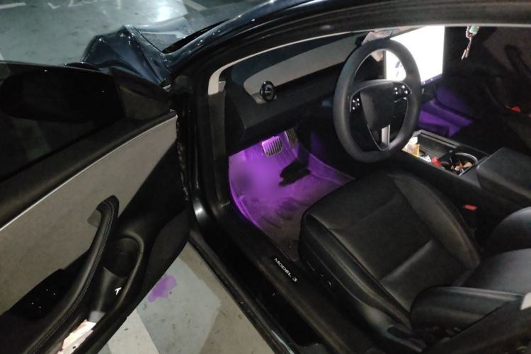 Used Tesla Model 3 2023 Rear-Wheel-Drive Version Interior 3