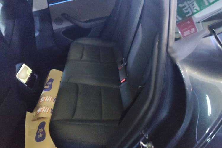 Used Tesla Model 3 2023 Rear-Wheel-Drive Version Interior 4