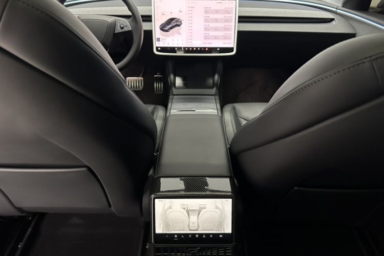 Used Tesla Model 3 2023 Rear-Wheel-Drive Version Interior 4