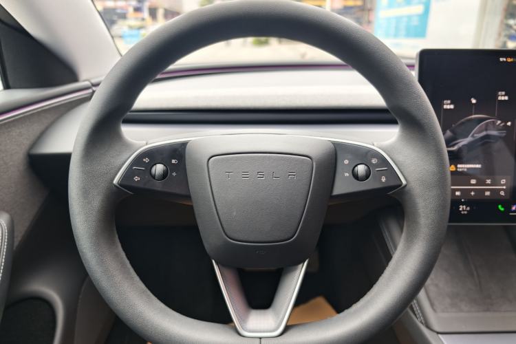 Used Tesla Model 3 2023 Rear-Wheel-Drive Version Interior 4