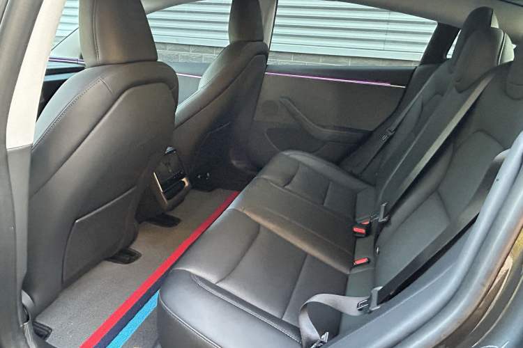 Used Tesla Model 3 2023 Rear-Wheel-Drive Version Interior 5