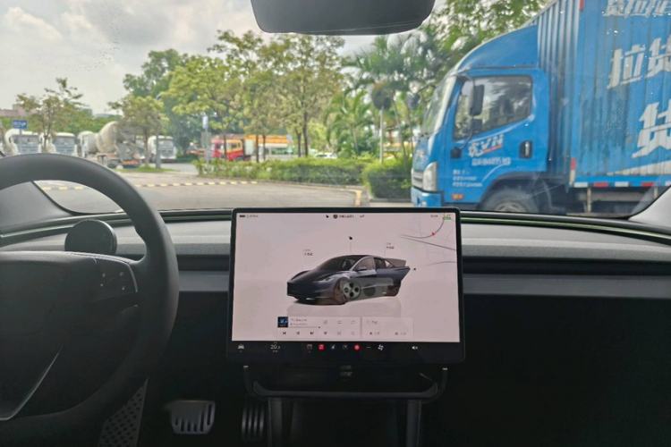 Used Tesla Model 3 2023 Rear-Wheel-Drive Version Interior 5