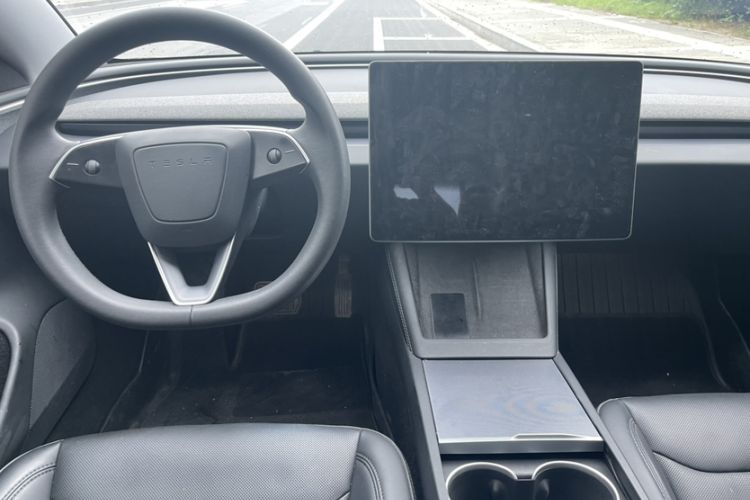 Used Tesla Model 3 2023 Rear-Wheel-Drive Version Interior 6