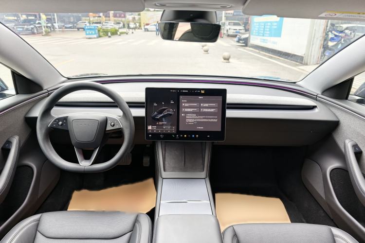 Used Tesla Model 3 2023 Rear-Wheel-Drive Version Interior 7